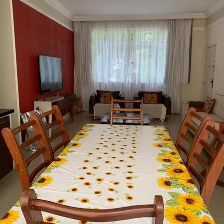 Lindo Ap No Porto Da Barra Apartment Salvador Exterior photo